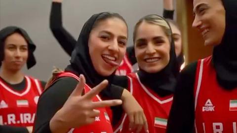 حذف ویدیوی شادی تیم بسکتبال زنان ایران به درخواست فدراسیون