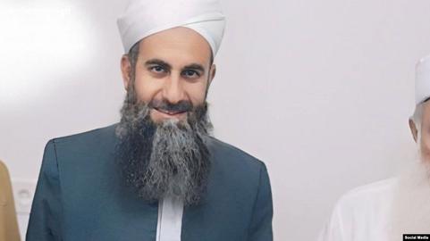 عزل یک روحانی اهل سنت از امامت جمعه توسط دادگاه ویژه روحانیت