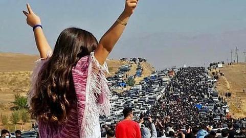 اعتراف رییس نهاد رهبری در دانشگاه‎ها: ۵۵ درصد مردم با اعتراضات موافقند