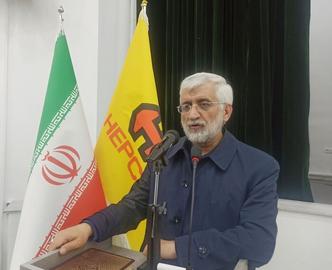 بخشی در قسمتی از فیلم تبلیغاتی سعید جلیلی با او دست می‌دهد و پس از معرفی خودش می‌پرسد:«دکتر جان سلام من رو به رهبر رسوندی؟ گفته بودم سلام مرا برسانید»