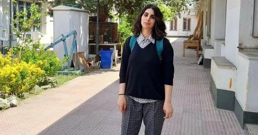 Sepideh Rashno, an Iranian writer, poet and vocal critic of compulsory hijab, says she will go to prison to serve a three-year-and-11-month term handed to her for "publishing obscene images" on social media