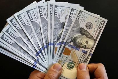 افزایش قیمت دلار و ریزش بورس تهران درپی حمله حماس به اسرائیل