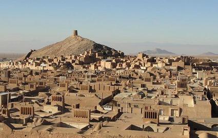 نمایی از شهر انارک در مجاورت مرکز دفن زباله‌های اتمی جمهوری اسلامی ایران در استان اصفهان و نزدیکی نایین