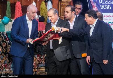 با وجود عبور ورزش ایران از عبارت «سیاست‌زدگی» و غرق شدن ورزش کشور در «فضای امنیتی» اما هیچ یک از فدراسیون‌های بین‌المللی، از جمله «فیفا» تاکنون کمترین واکنشی در قبال جمهوری اسلامی یا فدراسیون فوتبال ایران نشان نداده‌اند.