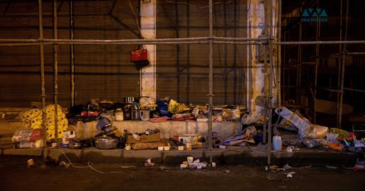 وسایل پیدا شده در آوار به جا مانده از ساختمان پس از زلزله در ترکیه. عکس از ایران‌وایر