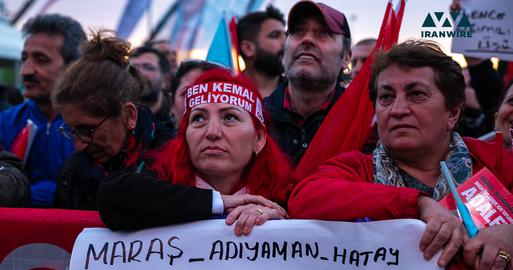 جمعیت حاضر در سخنرانی کمال قلیچدار اوغلو،‌ مهمترین رقیب اردوغان در انتخاب ریاست جمهوری ترکیه ۲۰۲۳. عکس اختصاصی از ایران‌وایر