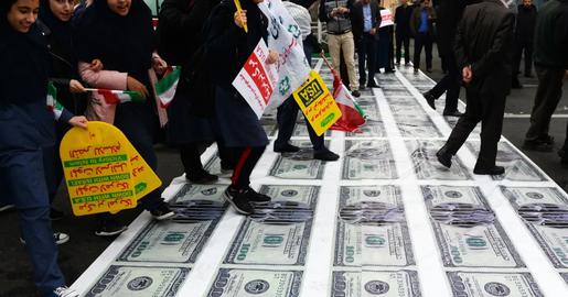 IRAN’S ECONOMY FROZEN AS CURRENCY PLUNGES 18% AMID ISRAELI STRIKES