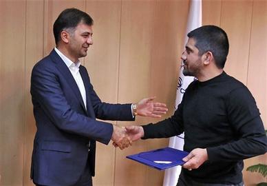 حجت کریمی زندگی در مدیریت ورزش را بار دیگر با علی‌رضا دبیر در فدراسیون کشتی تجربه کرد اما از آبان ۱۴۰۰ با حکم حمید سجادی عضو هیات مدیره باشگاه استقلال هم بود