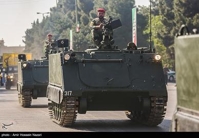 الرئيس الإيراني يهدد إسرائيل في يوم الجيش