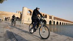 جمع‌‌آوری شبانه مسیرها دوچرخه‌سواری توسط شهرداری اصفهان