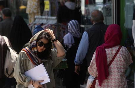 Businesses in Iran Now Required to Link CCTV to Police for Hijab Enforcement