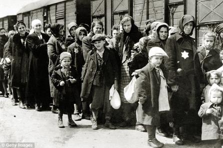 تبعید، مقدمه‌ای برای کشتار یهودیان در سراسر اروپا