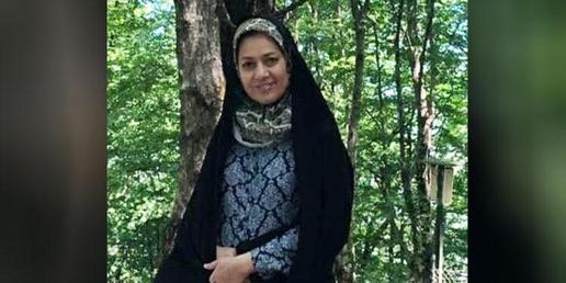 «فریده مرادخانی» سال گذشته پس از خواندن شعر برای «فرح پهلوی» بازداشت و با وثیقه آزاد شد