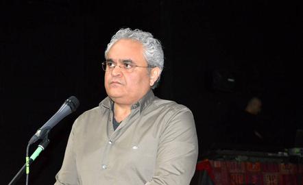 Filmmaker Babak Payami dropped other plans to begin the project as soon as the disaster occurred in January 2020