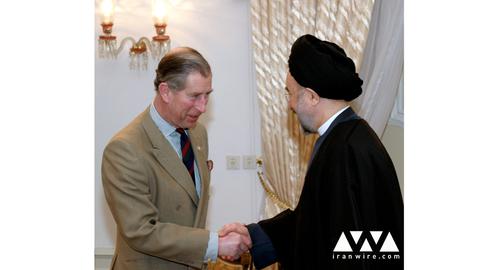 ولیعهد وقت بریتانیا پیش از سفر به بم در تهران با  محمد خاتمی رییس جمهور وقت ملاقات کرد