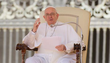 پاپ فرانسیس جمهوری اسلامی را به دلیل اعدام‌ها محکوم کرد