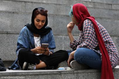 Mandatory Hijab: Iranian Authorities Intensify Pressure on Businesses