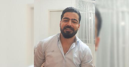 بازجوها که یکی از آن‌ها نقش «بازجوی بد» و دیگری نقش «بازجوی خوب» را بازی می‌کرده، سعی داشته‌اند از رامین اعتراف بگیرند که با خارج در ارتباط است و برای همین اسلحه داشته است