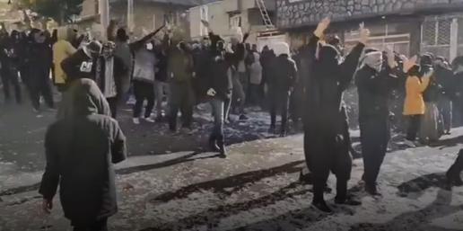 اعتراضات سراسری در ایران؛ رگبار گلوله در جوانرود و پیرانشهر