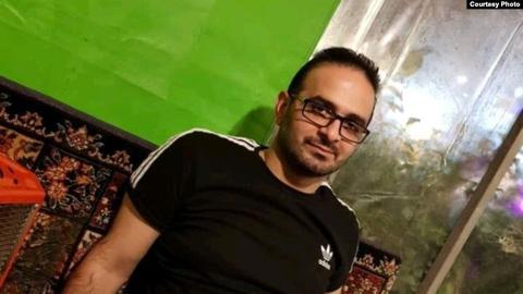هوشنگ رضایی از زندانیان سیاسی محبوس در زندان رجایی‌شهر با انتشار نامه‌ای اعلام کرده است که در اعتراض به تایید حکم اعدام احمدرضا جلالی، دست به اعتصاب غذا خواهد زد.