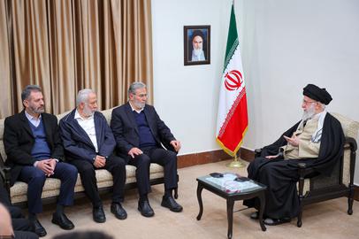 خامنه‌ای با النخاله دیدار و گفتگو کرد