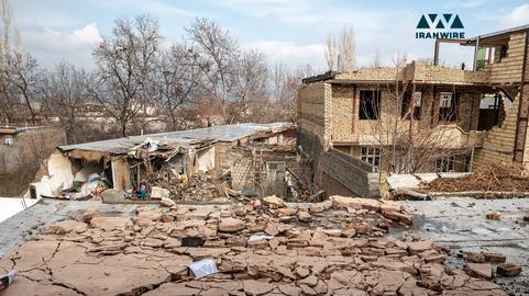 Iranian City Of Khoy Heals Its Wounds After Quake (1)