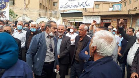 تجمع اعتراضی معلمان در کرمانشاه