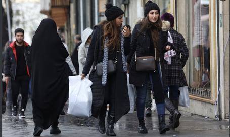 Iranian Woman Doctor Sentenced to Cleaning Work for Flouting Hijab Laws