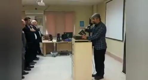 فرد ضارب به عنوان مدافع حرم در جنگ‌های سوریه مشارکت کرده و مداح مراسم مذهبی در بهبهان است.