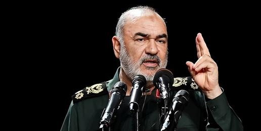 فرمانده کل سپاه در سفر به اهواز: با ناامن کنندگان محاربه می‌کنیم