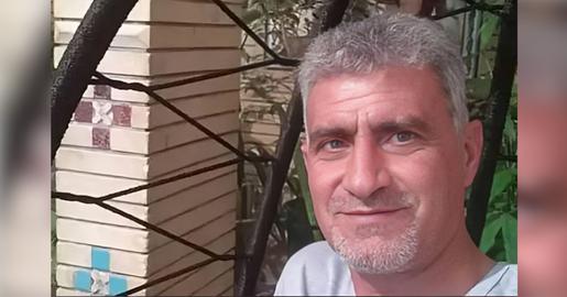 انتقال اصغر امیرزادگان، فعال صنفی معلمان فارس، به زندان فیروزآباد