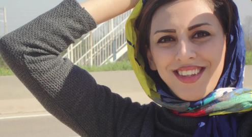 Samin Ehsani, activista por los derechos del niño y bahá'í, convocada a prisión