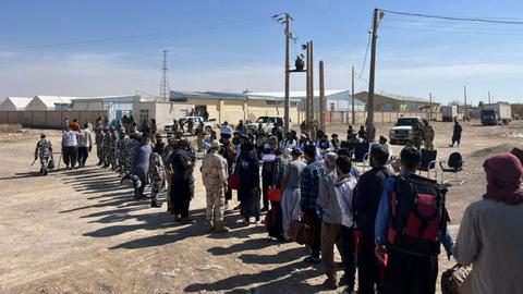 The Ministry of Foreign Affairs of the Taliban said that 189 prisoners were handed over at the Islam Qala-Dogharun border crossing in Herat on March 7