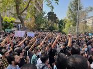 واکنش‌ها به بازداشت و صدور احکام جدید برای فعالان کارگری