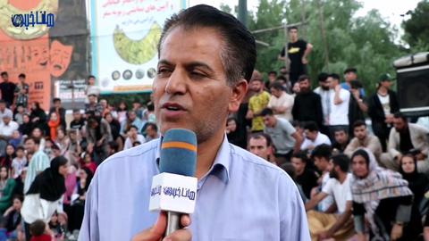 بنا به اطلاع «ایران‌وایر» رئیس اداره فرهنگ و ارشاد شهرستان سقز در چندماه اخیر به دستور فرماندار بارها به صورت تلفنی از رسانه‌ها خواسته است تا عملکرد دولت را بازتاب دهند.
