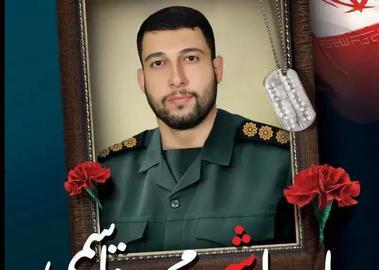 همچنین «مصطفی یونسی» که توسط وزارت ورزش و جوانان، «قهرمان سابق کشتی» ایران معرفی شده نیز، «سرهنگ سپاه پاسداران» بوده است.
