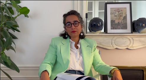 شیرین اردکانی، وکیل و متولد فرانسه است؛ یک نسل دومی از تاریخ مهاجرت و تبعید ایرانی‌ها پس از روی کار آمدن جمهوری اسلامی.