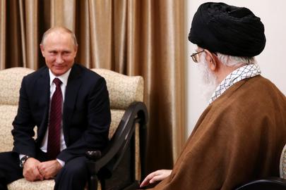 حمایت نظامی از روسیه در تجاوز به اوکراین یکی از پرهزینه‌ترین اشتباهات خامنه‌ای در دوره حکمرانی تاکنون ۳۴ ساله‌اش باشد.