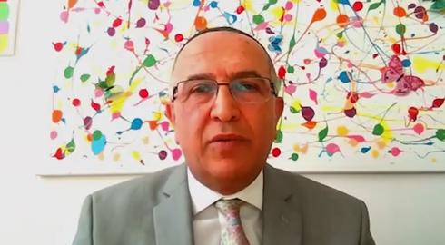 «فرزاد شفا»، پژوهشگر دینی یهودی ایرانی ساکن لس‌آنجلس