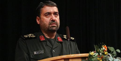 قاسم قریشی، جانشین فرمانده بسیج می‌گوید که عبارت «آیت‌الله بی‌بی‌سی» را مخالفان جمهوری اسلامی به‌دلیل نقش آن در انقلاب ۱۳۵۷ مطرح کرده‌اند