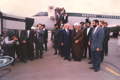 استقبال از هاشمی رفسنجانی در فرودگاه مسکو