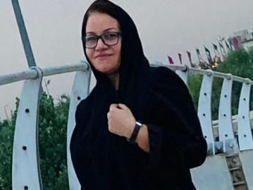 Iranian Teacher's Rights Activist Hamrang Re-Arrested