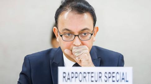 «جاوید رحمان»، گزارش‌گر ویژه سازمان ملل متحد در نقض حقوق بشر گزارشی تاریخی ارایه کرد که برای اولین بار می‌گوید جمهوری اسلامی ایران در دهه ۱۳۶۰ مرتکب «نسل‌کشی» و «جنایت علیه بشریت» شده است
