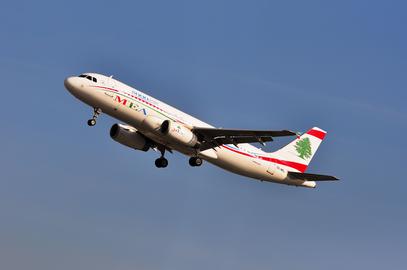 Lebanon Extends Ban on Flights from Iran