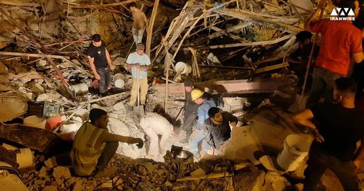 The death toll from the collapse of the Metropol building rose to 14 last night as rescuers scrambled to retrieve tens of others from the rubble