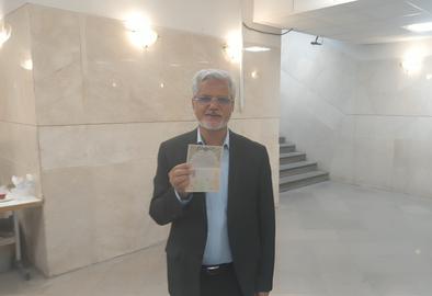 محمود صادقی در انتخابات ریاست‌جمهوری ثبت‌نام کرد