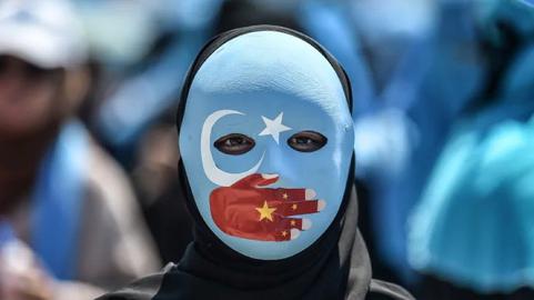 رفتار حکومت ایران در سوءاستفاده از تشبیهات پزشکی در سرکوب، کاملا مشابه روشی است که حکومت چین در سرکوب اقلیت اویغور دارد