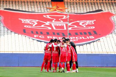 شستا، مالک احتمالی پرسپولیس؛ قرارداد از جیب بازنشسته‌ها