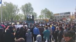تجمع شهروندان در شهرکرد در اعتراض به انتقال آب