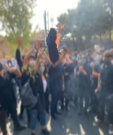 اتحادیه سراسری معلمان سوئد و کانون صنفی معلمان این کشور با صدور بیانیه‌ای همبستگی خود را با دانشجویان، معلمان و شهروندان ایرانی معترض اعلام کرد.